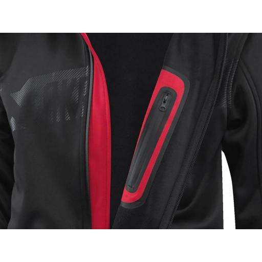 Chaqueta Softshell Corpo Akrapovič:Men  La evolución del confort técnico [2]