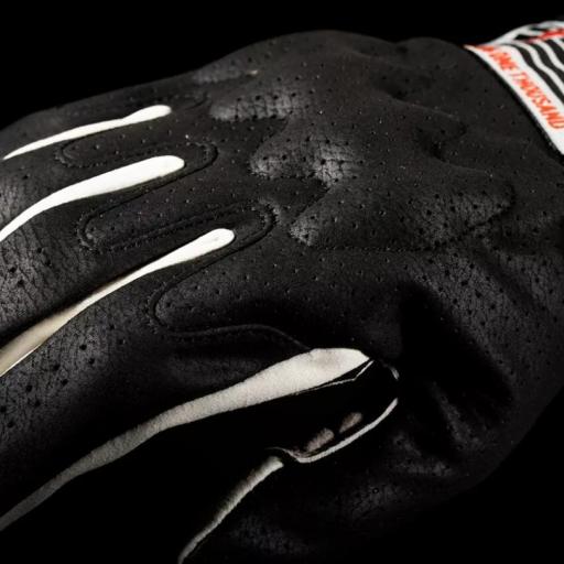 Guantes Airform Slabtown™ negros [1]