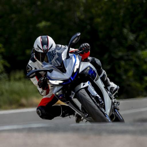 Zontes 703RR: El rugido que el asfalto estaba esperando [5]