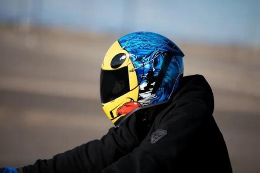 Casco Airform™ Brozak MIPS® – Seguridad de Nivel Superior y Actitud Incombustible 🏁🛡️💥 [3]