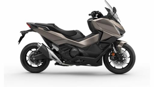 Honda Forza 750 - El Liderazgo Hecho Moto [6]