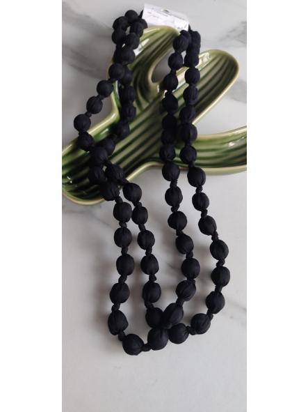 Collar Seda Negro
