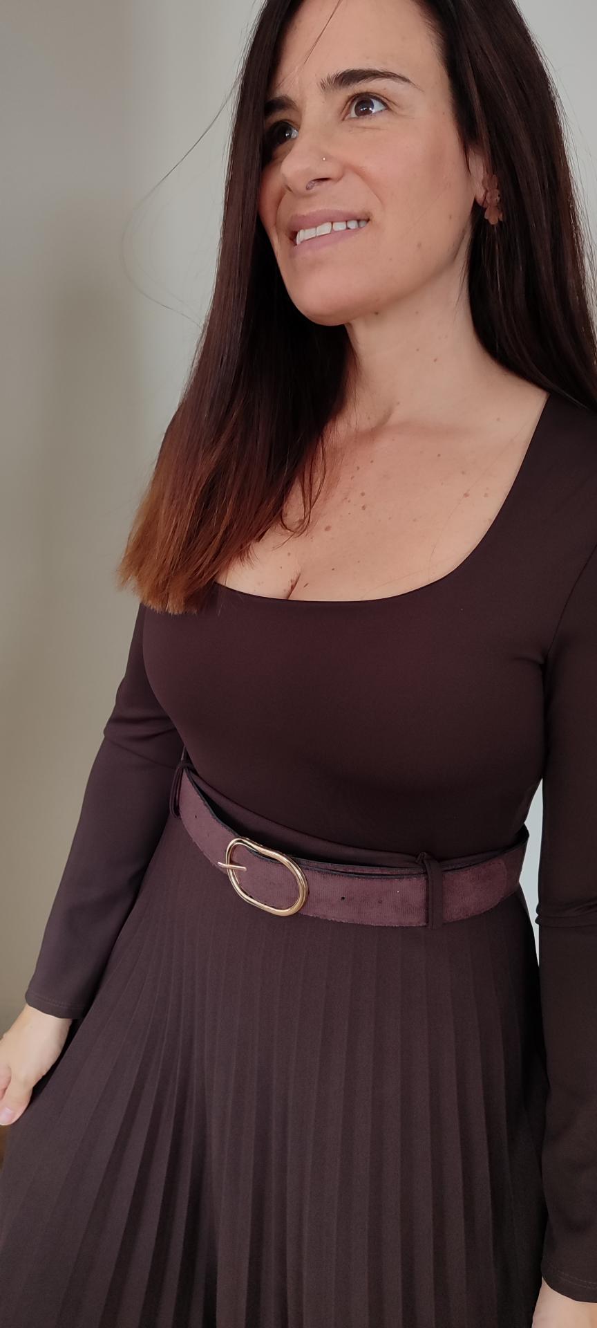 Camiseta Escote Cuadrado Marrón