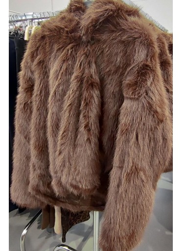 Chaqueta Pelito Capucha