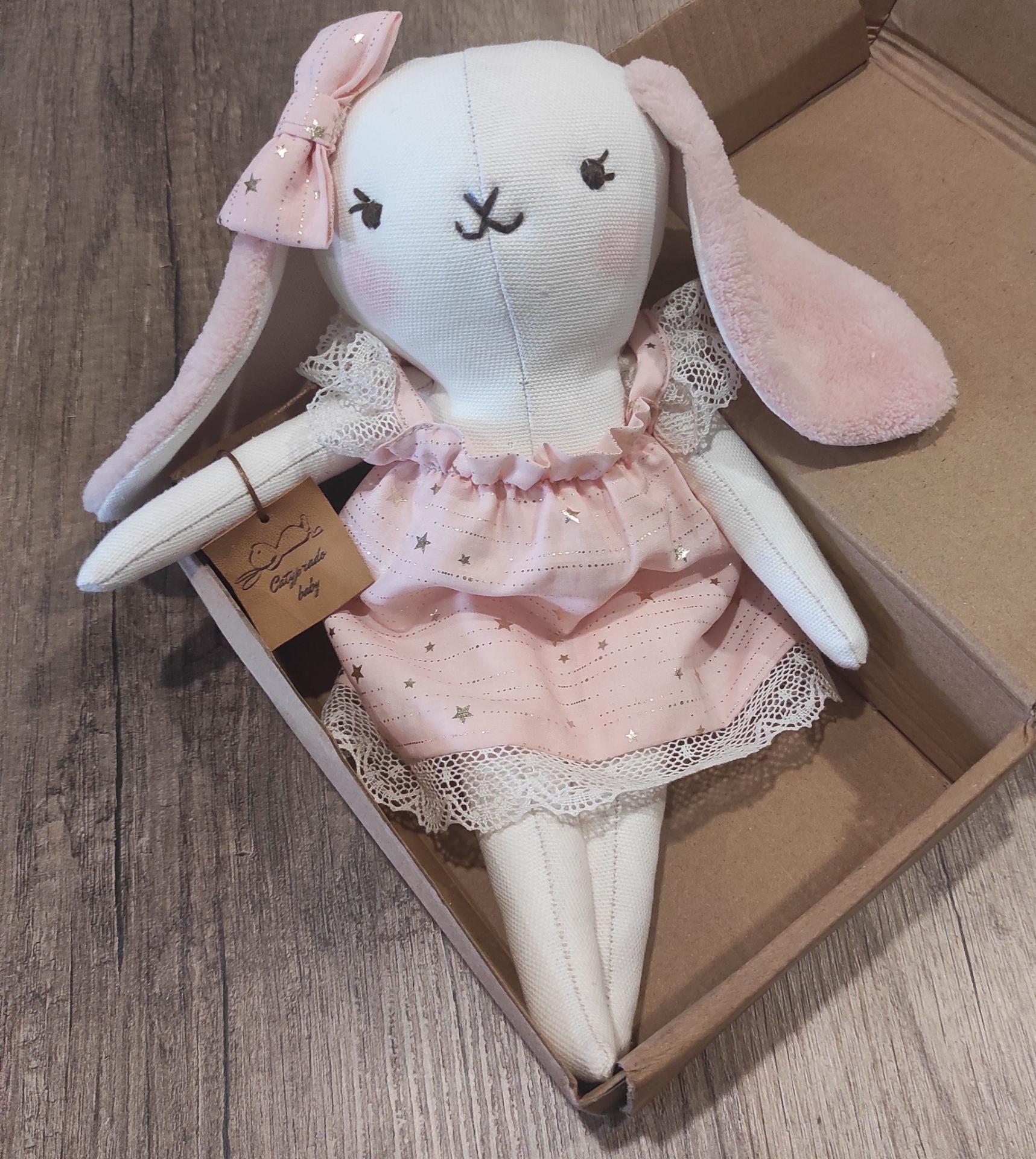 MUÑECA CONEJITA HECHA A MANO 32 CM