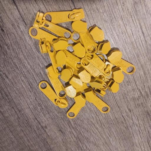 CURSOR PARA CREMALLERA NYLON DE 5 mm  YEMA CLARO  511 [0]