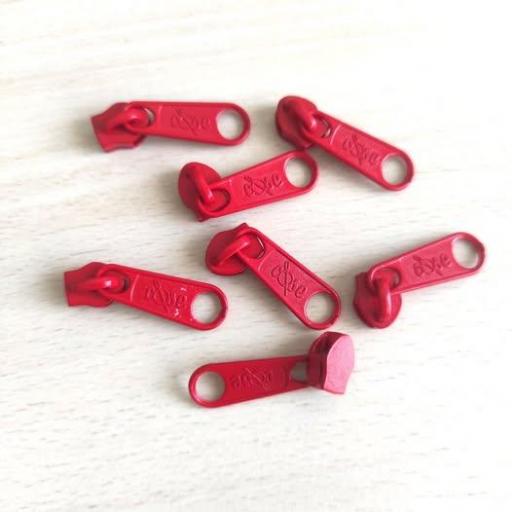 CURSOR PARA CREMALLERA NYLON DE 5 mm ROJO ESCARLATA 