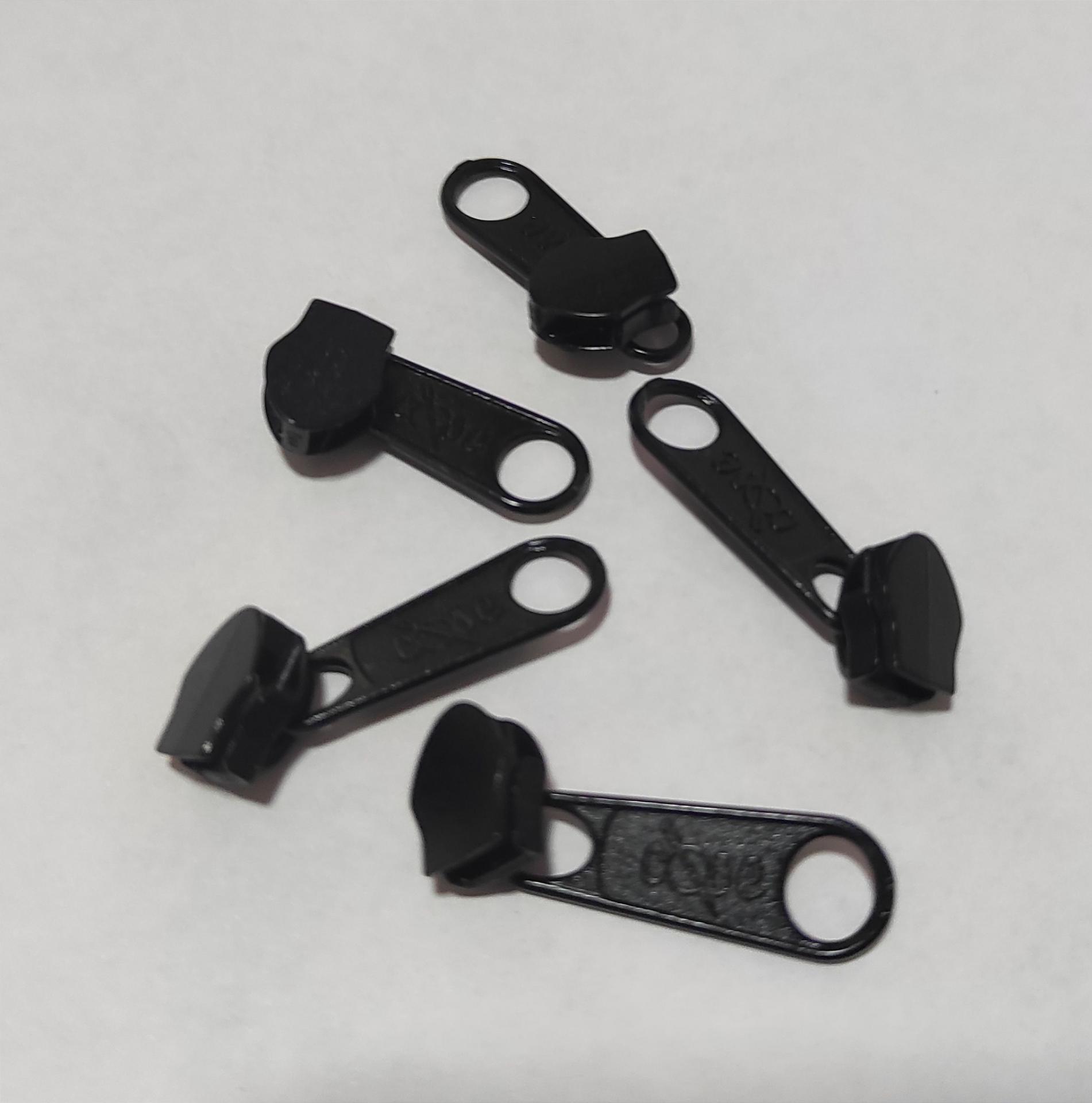 CURSOR PARA CREMALLERA NYLON DE 5 mm NEGRO