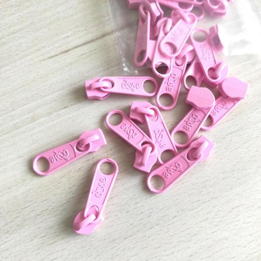 CURSOR PARA CREMALLERA NYLON DE 5 mm  ROSA 