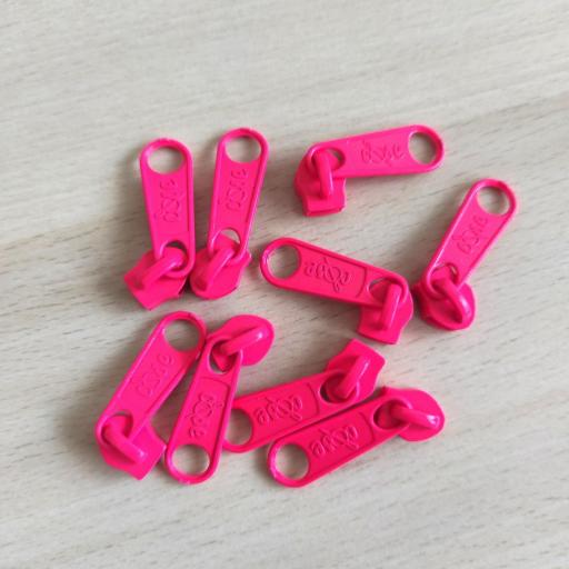 CURSOR PARA CREMALLERA NYLON DE 5 mm ROSA FLÚOR [0]
