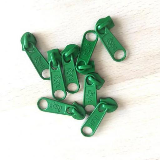 CURSOR PARA CREMALLERA NYLON DE 5 mm VERDE ANDALUCÍA 
