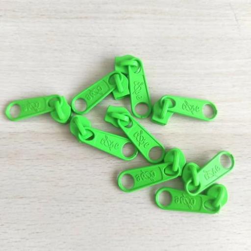 CURSOR PARA CREMALLERA NYLON DE 5 mm VERDE FLÚOR 