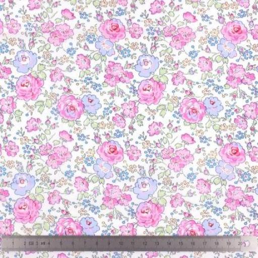  Liberty Fabrics Tana Lawn® New Felicite  ( 29 € metro )