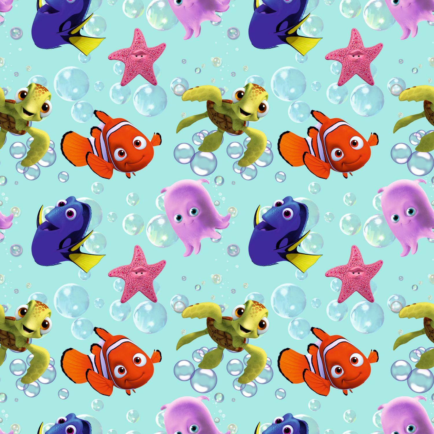 PECES NEMO BAJO EL MAR