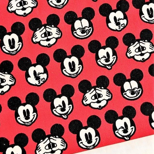 25 CM DISNEY PATCH AMERICANO ITS A MICKEY THING ROJO CARITAS  [0]