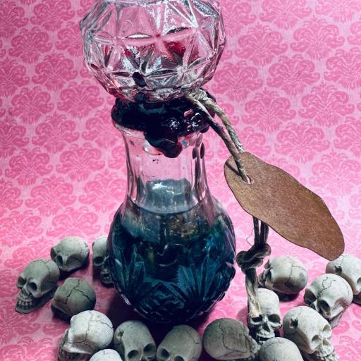 Auténtica Poción de Bruja - Antigua receta - Aceite para Brujas - Maldiciones -Maldecir