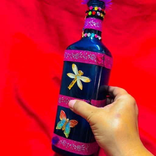 Santeria -  Botella  Obba- Amor, fidelidad conyugal,   transformación, renacimiento y metamorfosis [1]