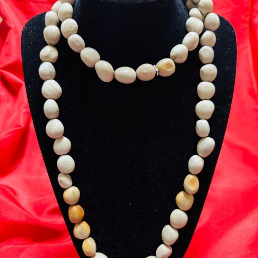 Collar Consagrado Santeria Semillas  - Collar semillas de Guacalote ( quita maldición ) 