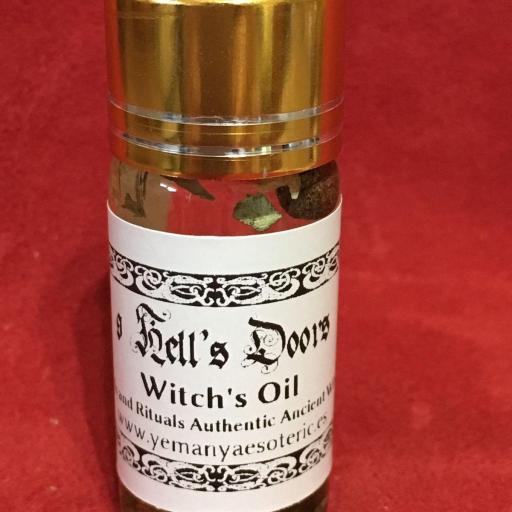  Witches' Oil  " 9 Hell's Doors" 10 ml