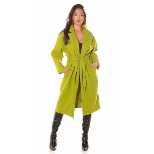 Abrigo largo de moda con cinturón verde [3]
