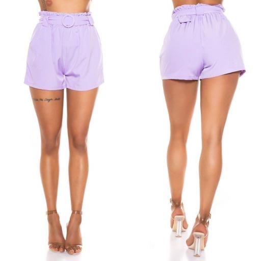 Pantalón corto con cinturón lila [2]