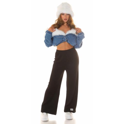Pantalones negros acampanados y Canalé  [5]