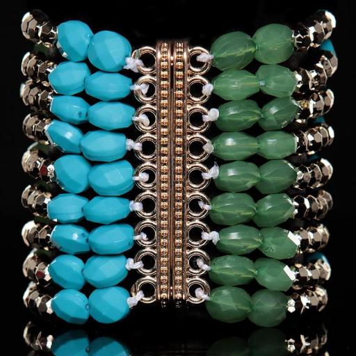 Pulsera de diferentes perlas turquesa [1]