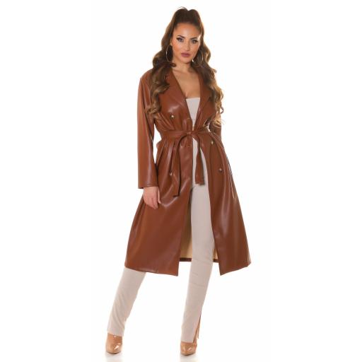 Abrigo piel sintética y cinturón marrón [1]
