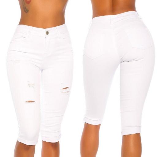 Jeans corto de color blanco [3]