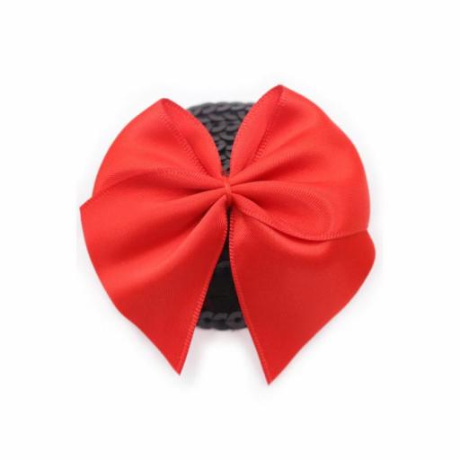 Cubrepezones negros con lazo rojo [1]