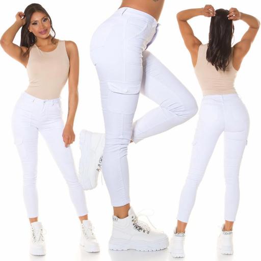 Jeans de cintura alta blanco estilo cargo