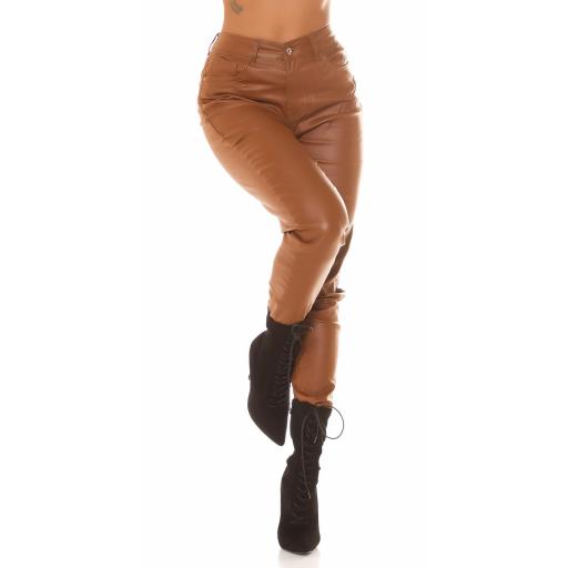 Pantalón polipiel cintura alta marrón [2]