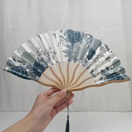 Abanico Oriental de Bambú [0]