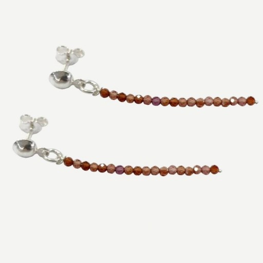 ​Pendiente Granate Largo Bola