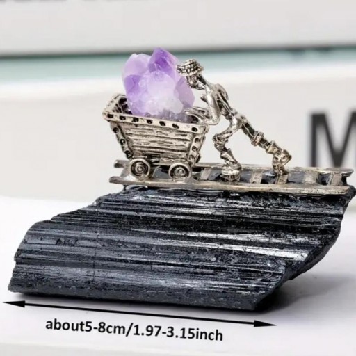 Minero con Amatista sobre Turmalina [2]