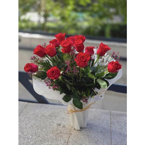 RAMO DE ROSAS [0]