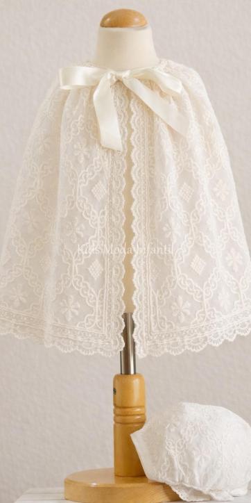 Faldón bautizo bebe tul bordado beige Eva Martínez Artesanía familia 4 [1]