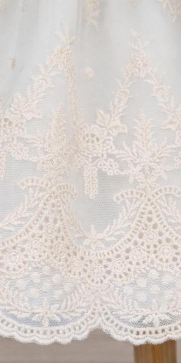 Faldón de Bautizo Bebé Desmontable de Cintura Alba Real en Tul Bordado – Fabricación Española [1]