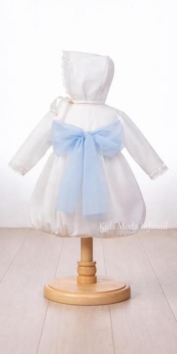 Pelele de Bautizo para Bebé en Tejido Beige Estampado con Lazo de Tul Azul y Capota – Fabricación Española