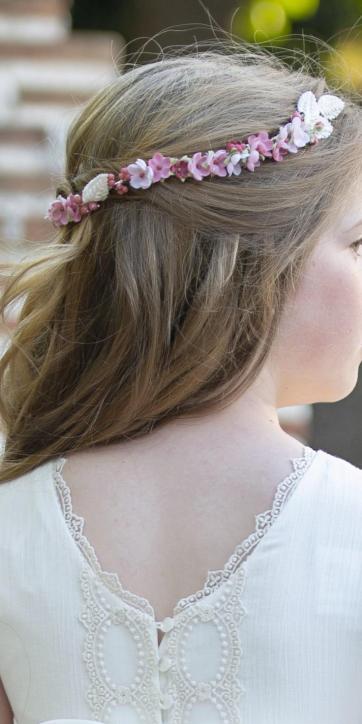 Tiara comunión y ceremonia niña con flores Eva Martínez Artesanía Idara