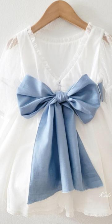 Vestido arras niña blanco tul con fajín lino azul Coco Acqua Ceremonia 60444 [5]