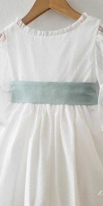 Vestido arras niña blanco tul con fajín lino verde agua Coco Acqua Ceremonia 60444 [4]