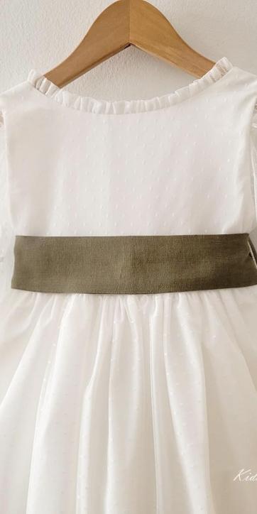 Vestido arras niña blanco tul con fajín lino verde oliva Coco Acqua Ceremonia 60444 [4]