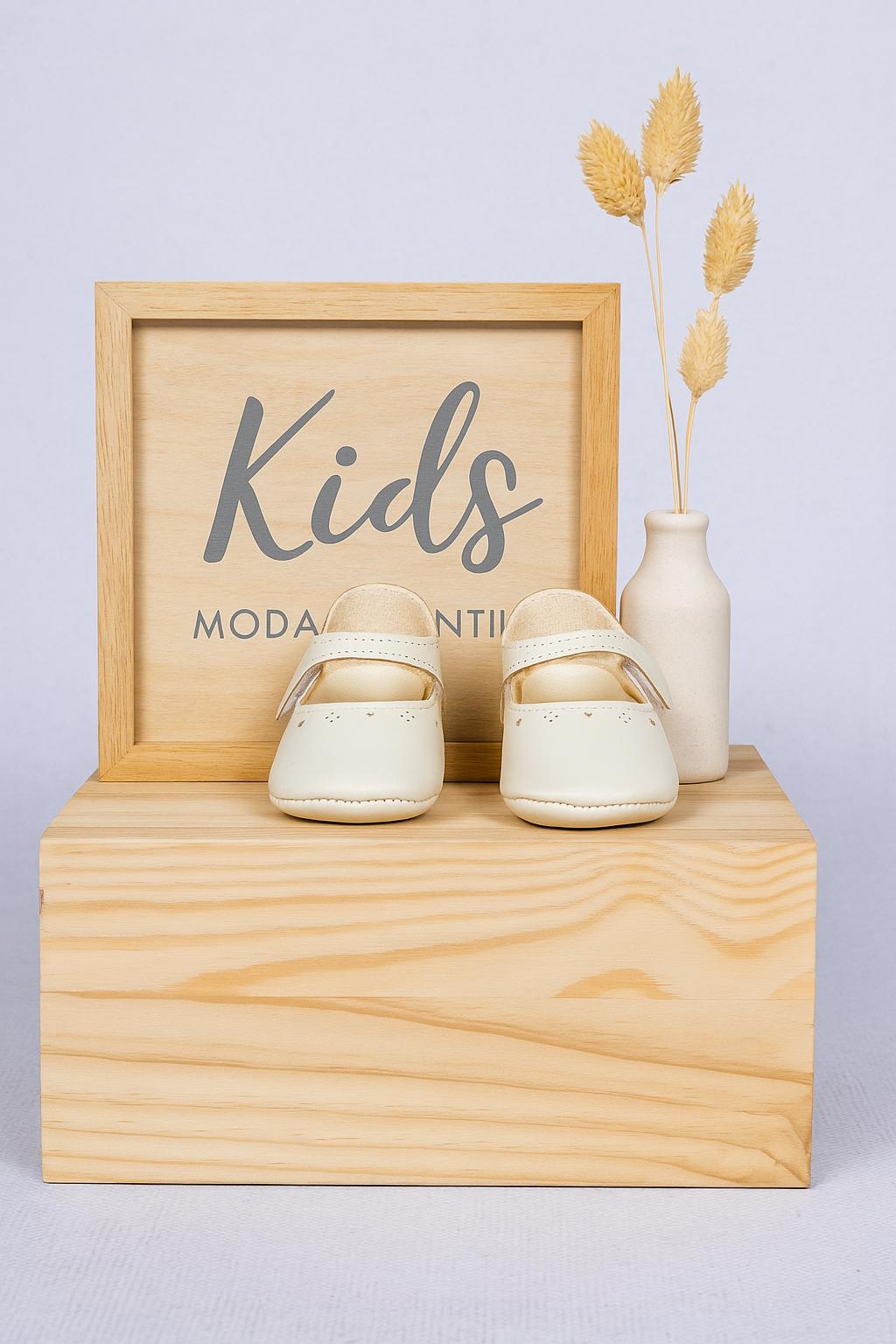 Zapatitos Beige Piel “Merceditas” Bebé · Ref. 2593332