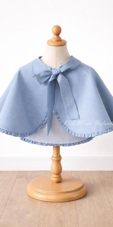 Capa ceremonia niña lino azul de Eva Martínez Artesanía - Personalizable en colores
