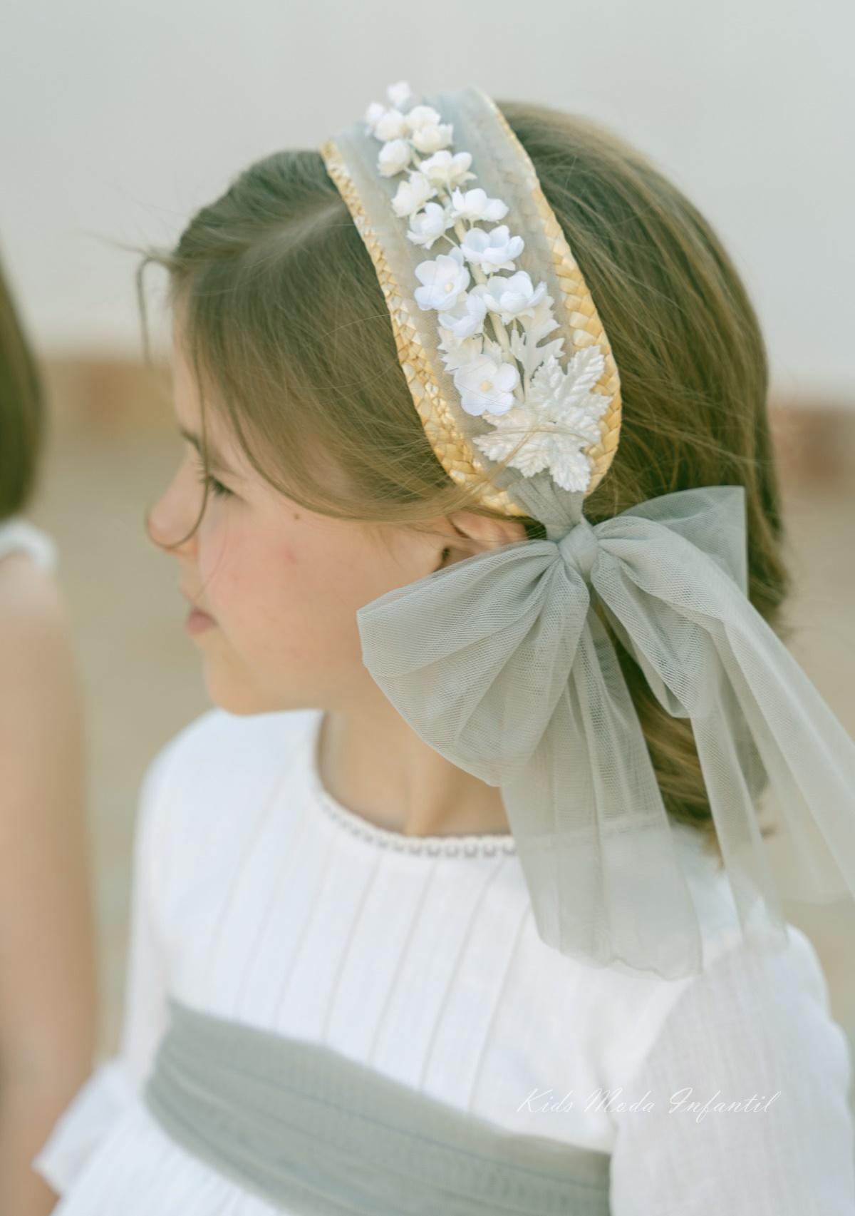 Capota Diadema Ceremonia y Arras Niña Verde Oliva – Eva Martínez Artesanía Familia 4