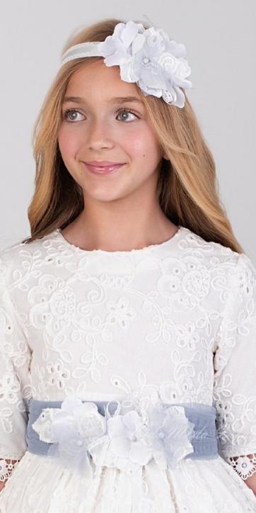Vestido de Comunión Nekenia 2621814 Blanco con Fajín Azul Empolvado – Colección Comunión 2026 [3]