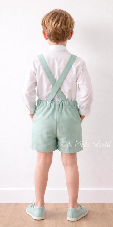 Conjunto ceremonia niño camisa y peto con tirantes verde empolvado empolvado de Eva Martinez Artesania [2]