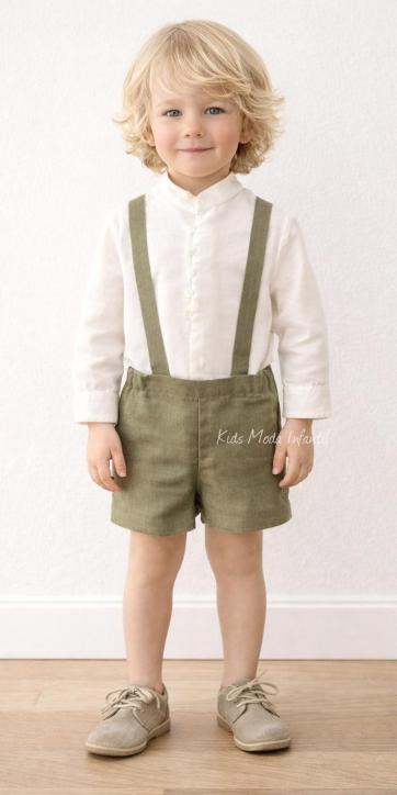 Conjunto ceremonia niño camisa y peto con tirantes verde oliva de Eva Martinez Artesanía