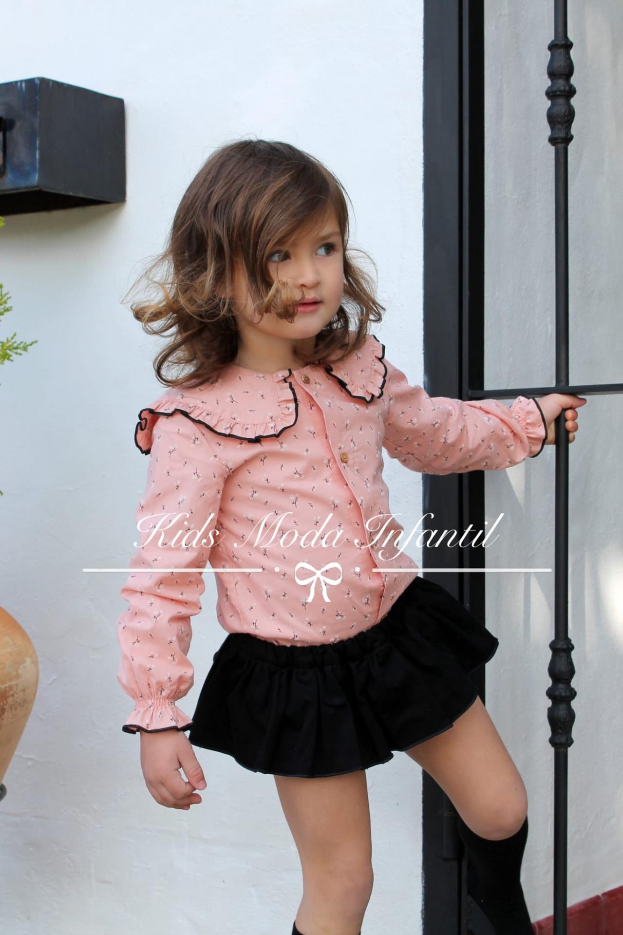 Conjunto niña camisa  y culetín de volante colección Clara de Marena Moda Infantil